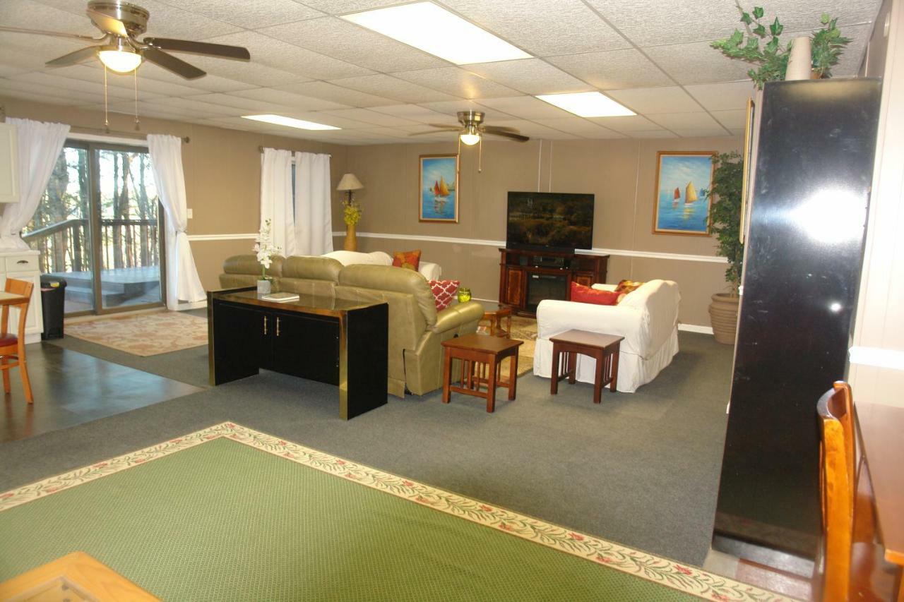 Heaven On Earth Apartment Boone Luaran gambar
